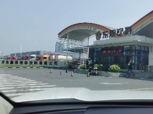 長沙東鵬特飲---紫江棟繼續(xù)干！新增監(jiān)控安裝到位，全系弱電順利完工！